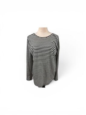 torrid Black and White Striped waffle weave Knit Top size 2-2X/18-20